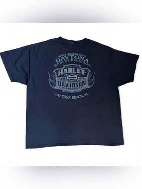 Vintage Y2K Harley-Davidson Black Eagle Pocket Tee with Gold Accents - Size 2XL